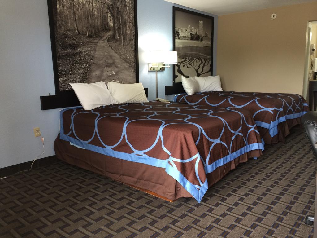 Super 8 By Wyndham Lakeland Стая снимка