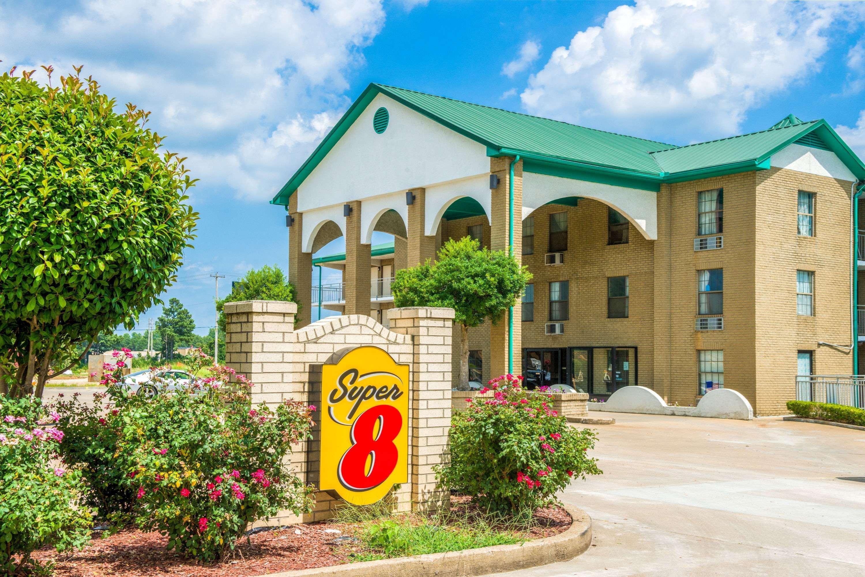 Super 8 By Wyndham Lakeland Екстериор снимка
